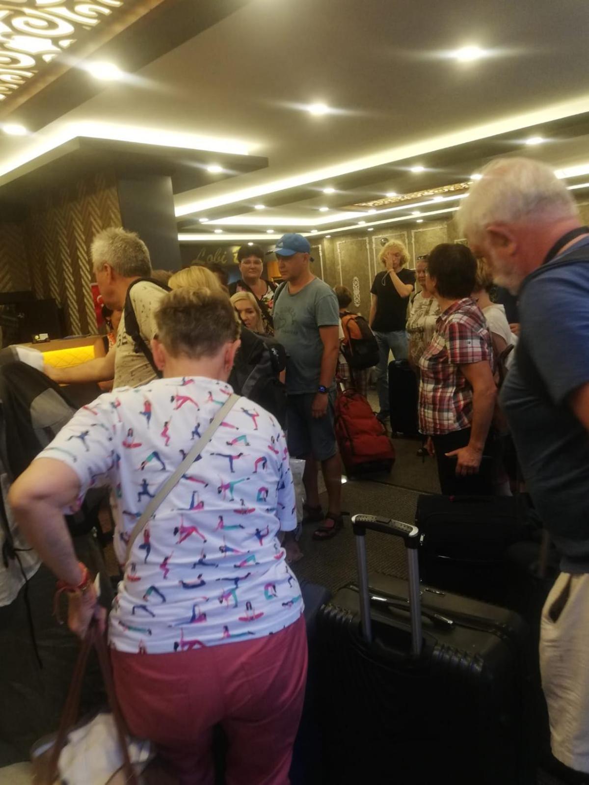 Cag Otel Ерзурум Екстериор снимка